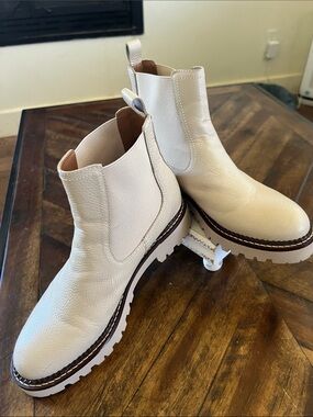 Caslon Cream Slip-On Bootie
